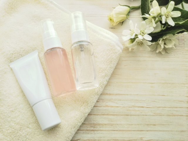 ＼週3～勤務OK×最寄り駅から徒歩8分×9：45スタートで朝はゆっくり／未経験可！幅広い世代の女性活躍中です！お給料は全額日払いも選べる！のイメージ